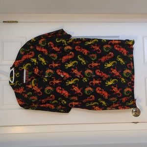 Distinctive men's bowling shirt